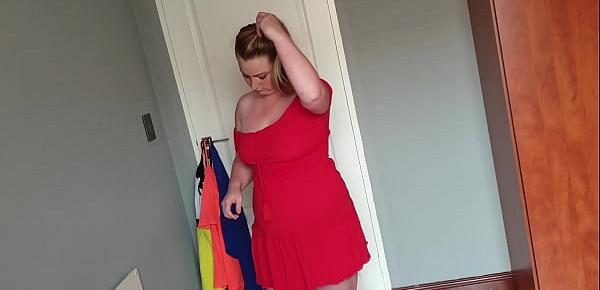  Fat girl playing dress up by trying on different dresses